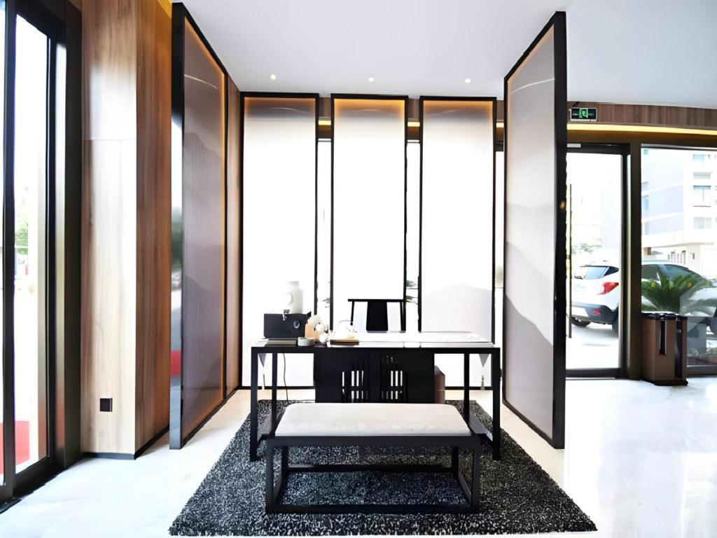 Jinjiang Metropolo Hotel Nanjing Jiangjun Dadao Hehai University Branch Zewnętrze zdjęcie