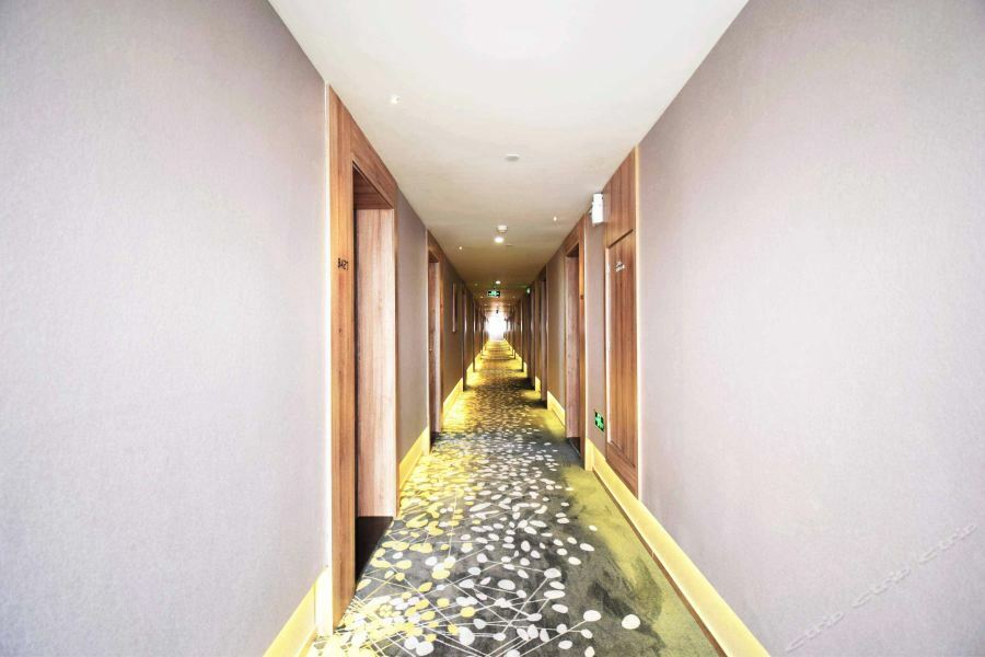 Jinjiang Metropolo Hotel Nanjing Jiangjun Dadao Hehai University Branch Zewnętrze zdjęcie