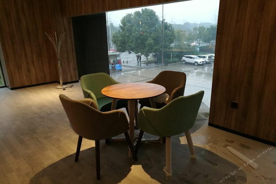 Jinjiang Metropolo Hotel Nanjing Jiangjun Dadao Hehai University Branch Zewnętrze zdjęcie